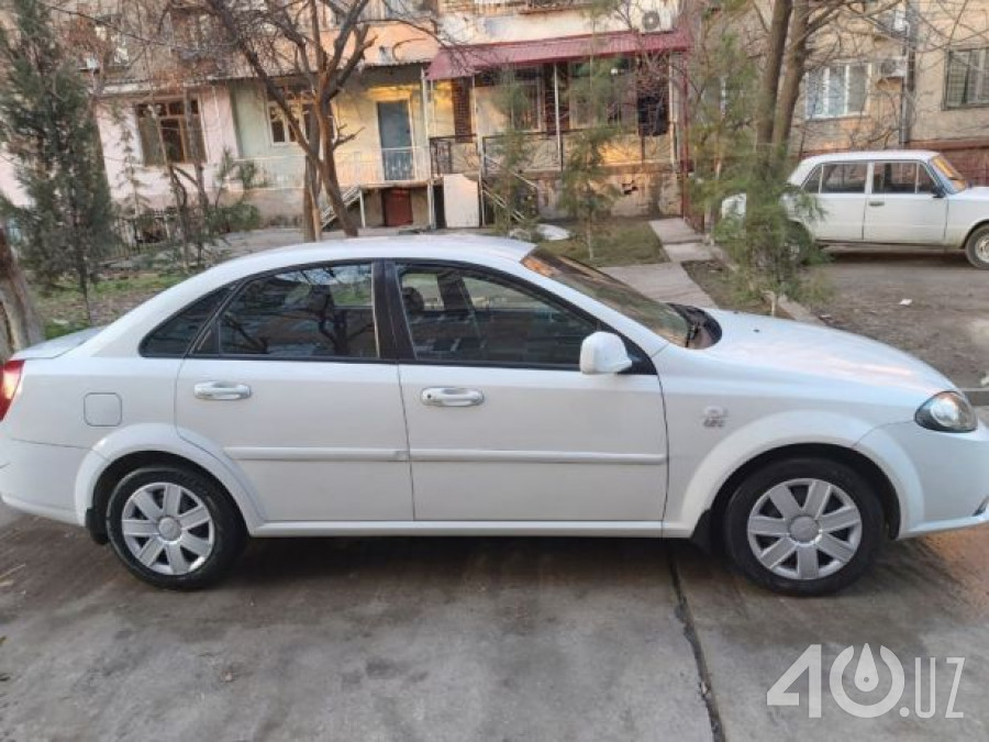 Chevrolet Uz Lacetti II (Gentra)