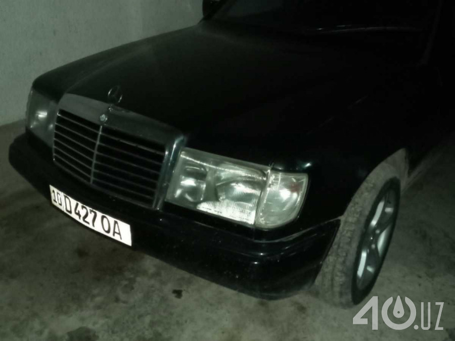 Mercedes-Benz W124
