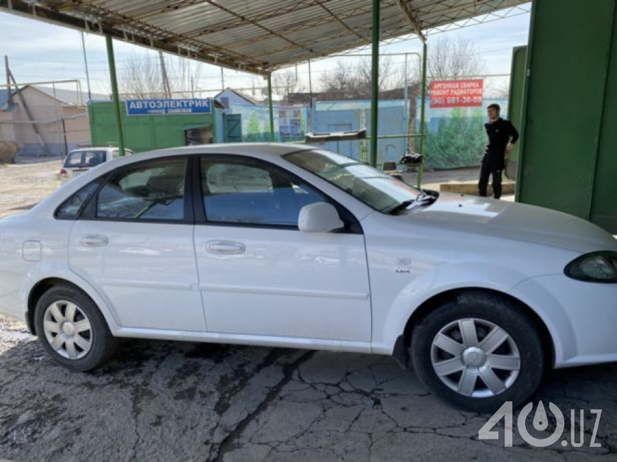 Chevrolet Uz Lacetti II (Gentra)