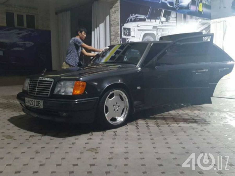 Mercedes-Benz E-klasse I (W124)