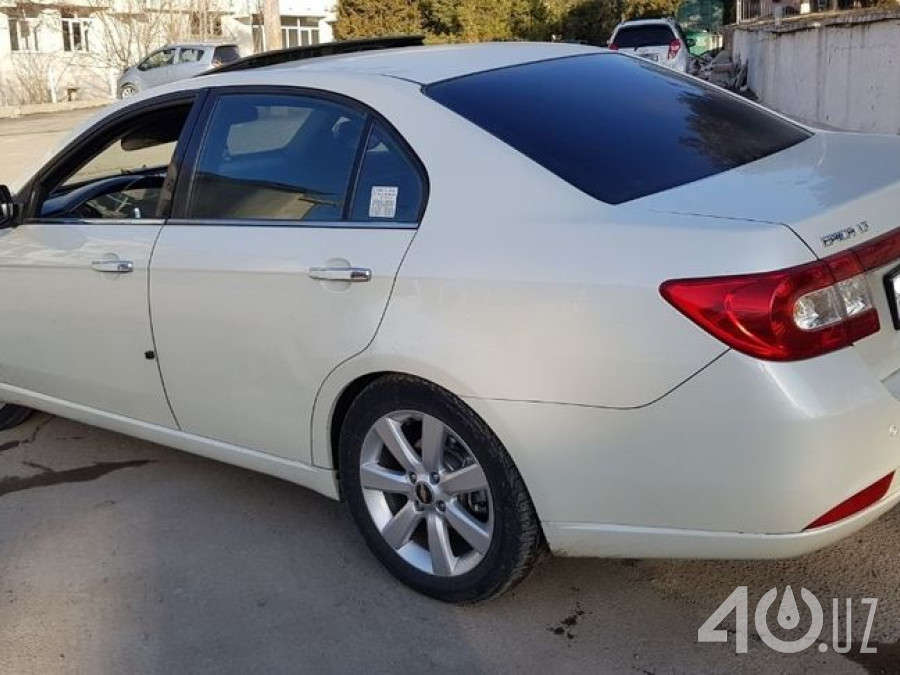 Chevrolet Uz Epica I