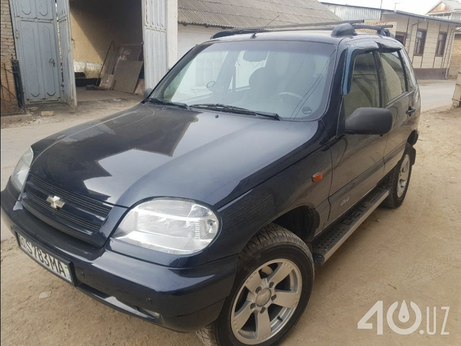 Chevrolet Niva I