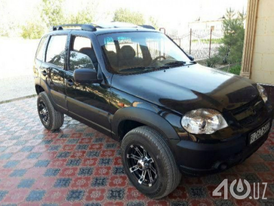 Chevrolet Niva I