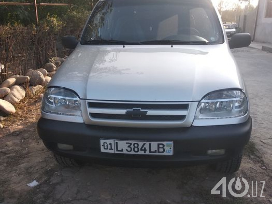 Chevrolet Niva I