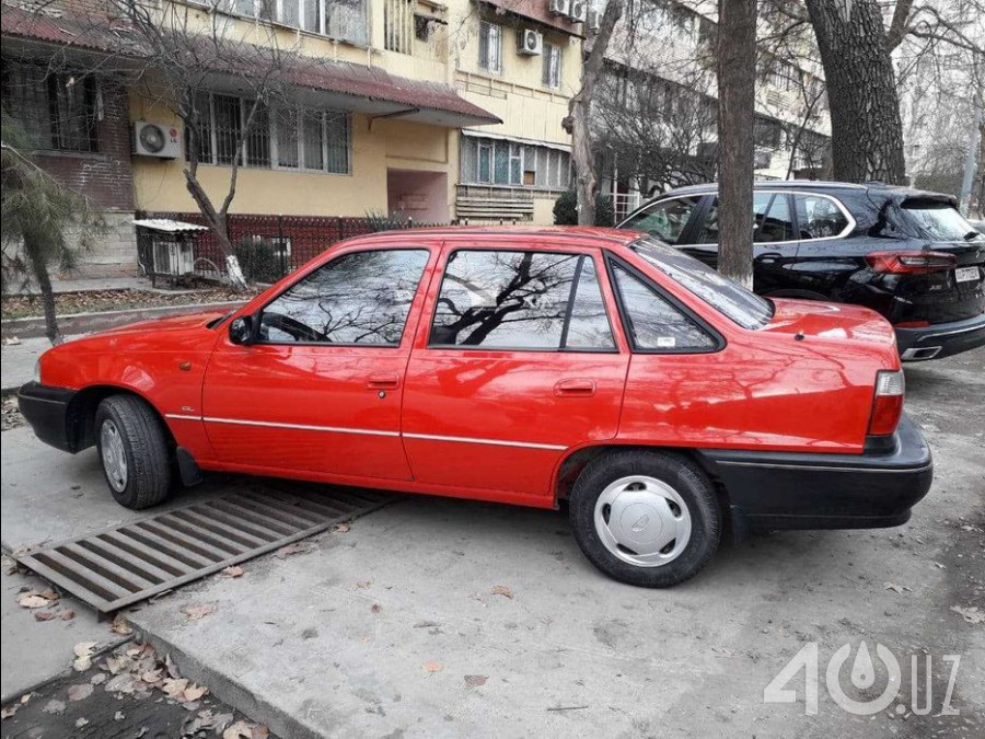Daewoo Uz Nexia I (SOHC)