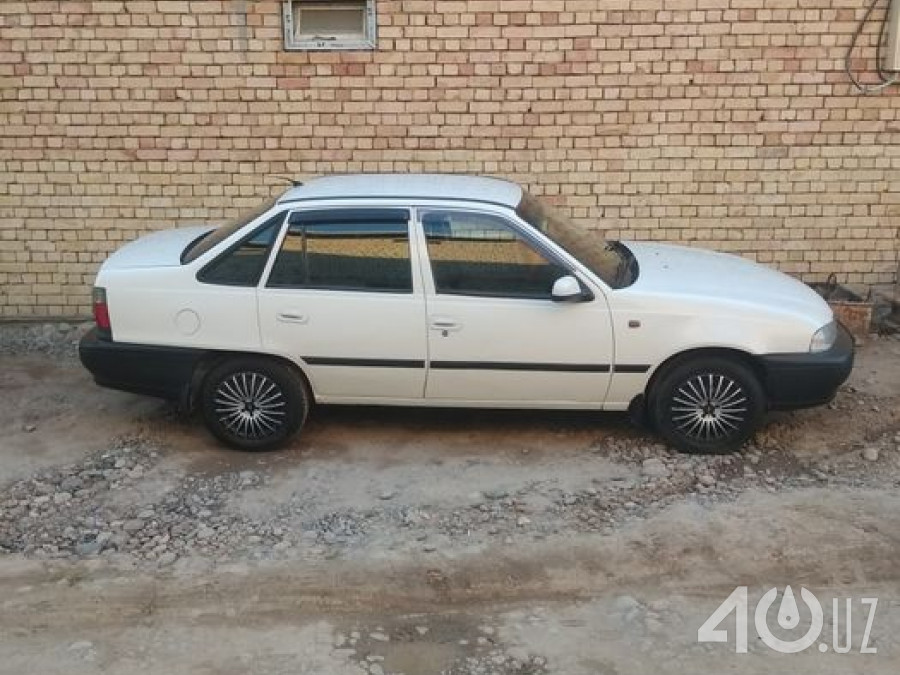 Daewoo Uz Nexia I (SOHC)