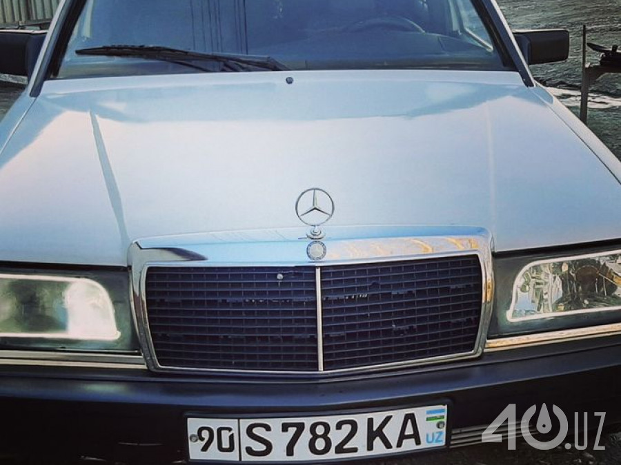 Mercedes-Benz 190 (W201)
