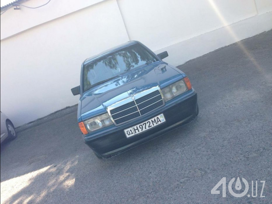 Mercedes-Benz 190 (W201)