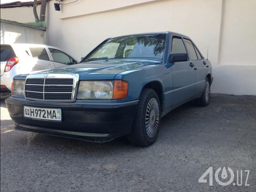 Mercedes-Benz 190 (W201)