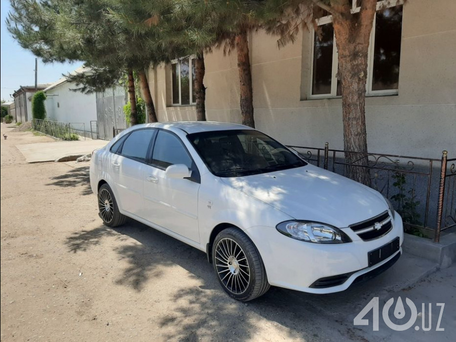 Chevrolet Uz Lacetti II (Gentra)