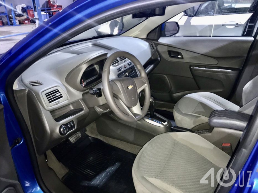 Chevrolet Uz Cobalt II