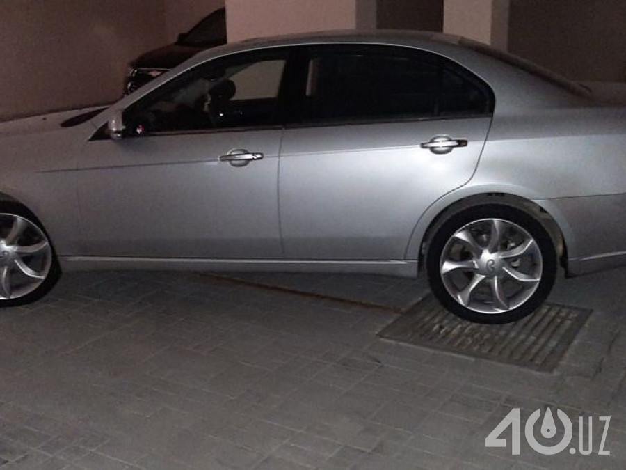Chevrolet Uz Epica I