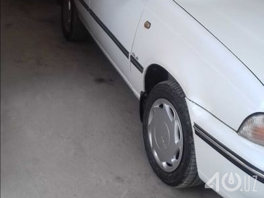 Daewoo Uz Nexia I (SOHC)