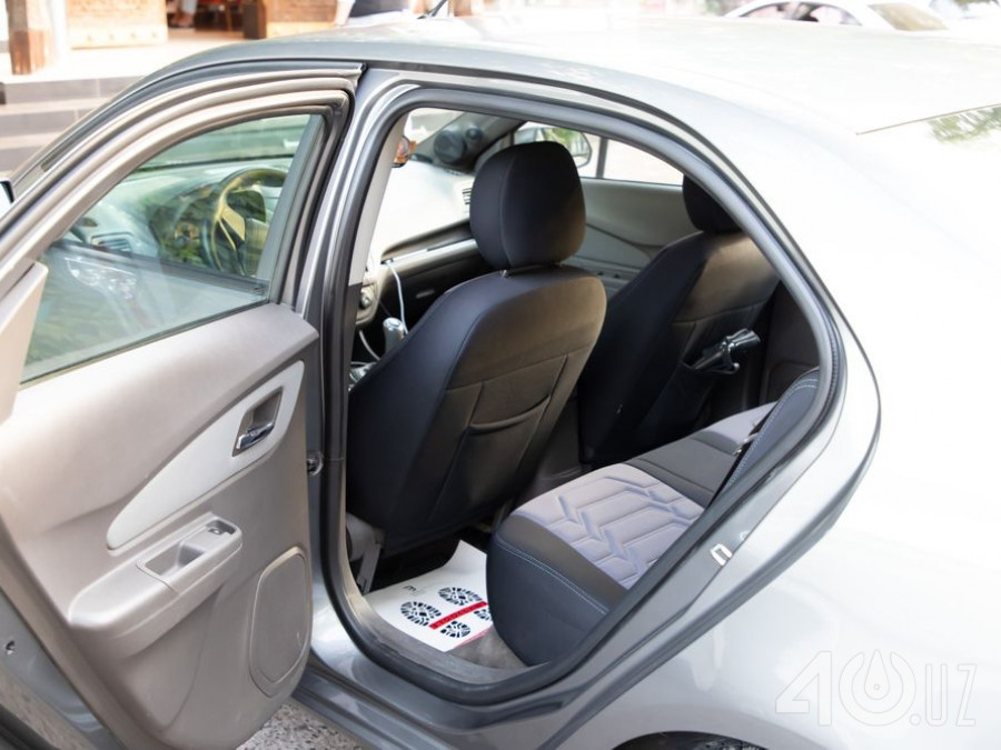 Chevrolet Uz Cobalt II