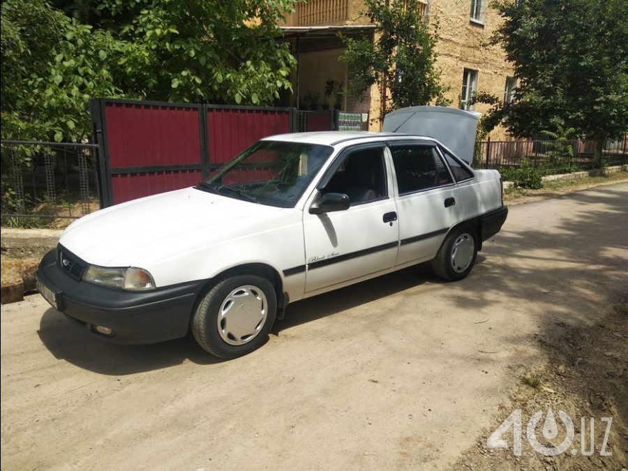 Daewoo Uz Nexia I (SOHC)