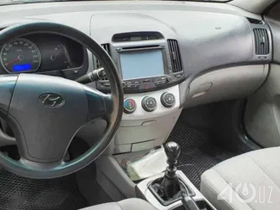 Hyundai Avante IV