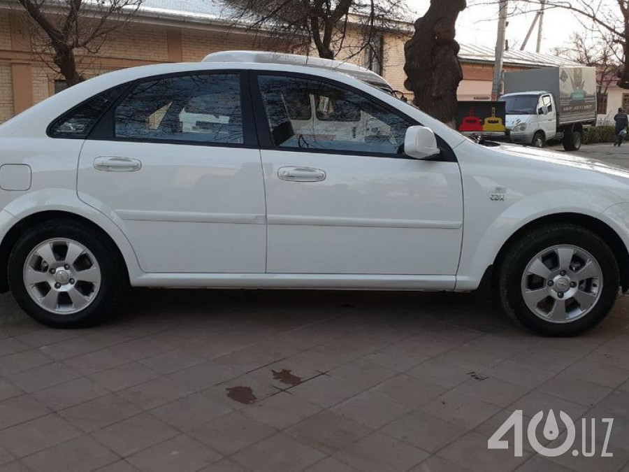 Chevrolet Uz Lacetti II (Gentra)