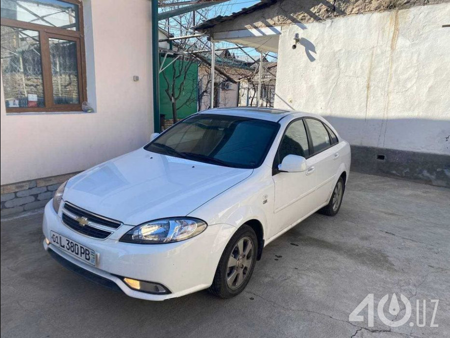 GM Uzbekistan Lacetti Gentra