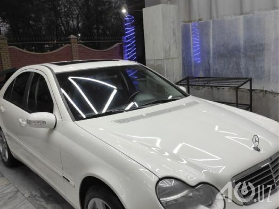 Mercedes-Benz C-klasse II (W203)