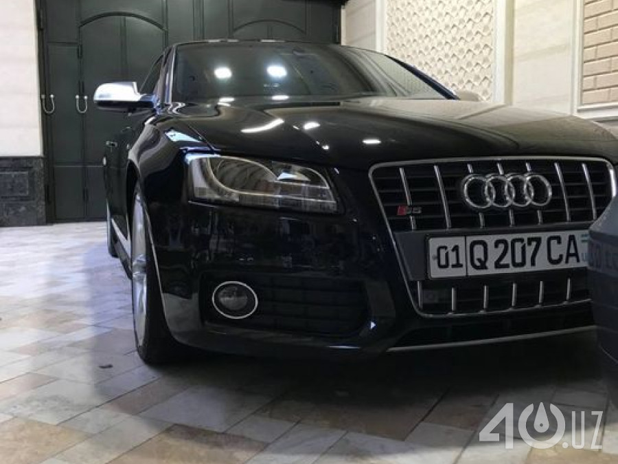 Audi S5 I