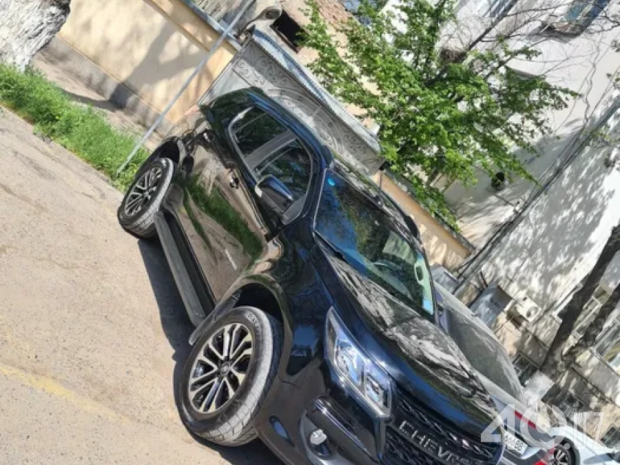 Chevrolet Uz TrailBlazer I