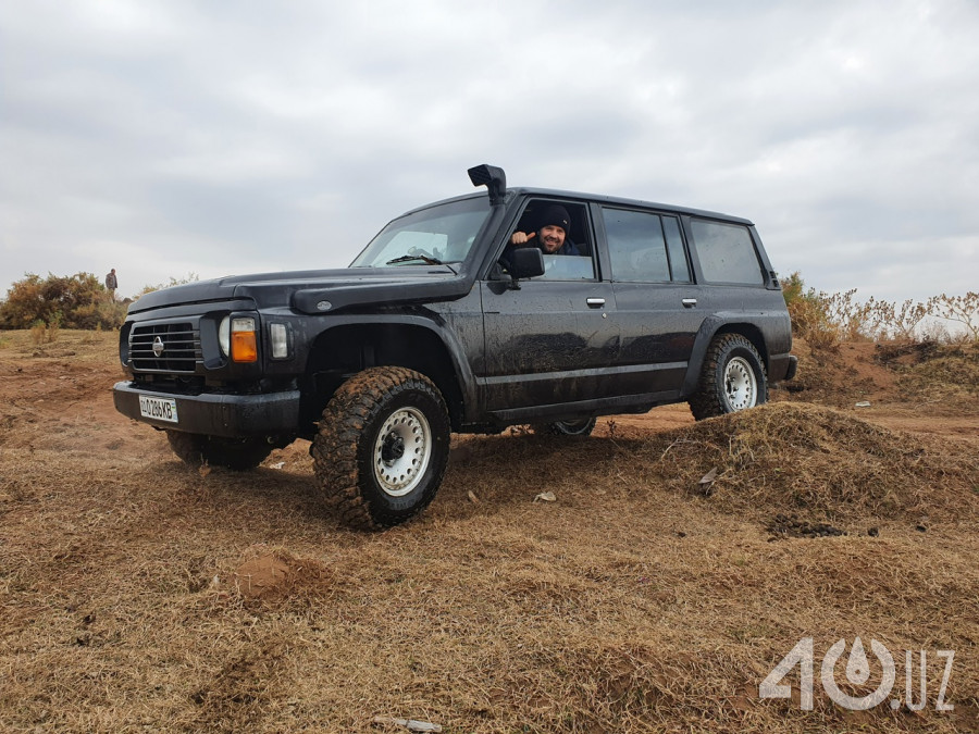 Nissan Patrol IV (Y60)