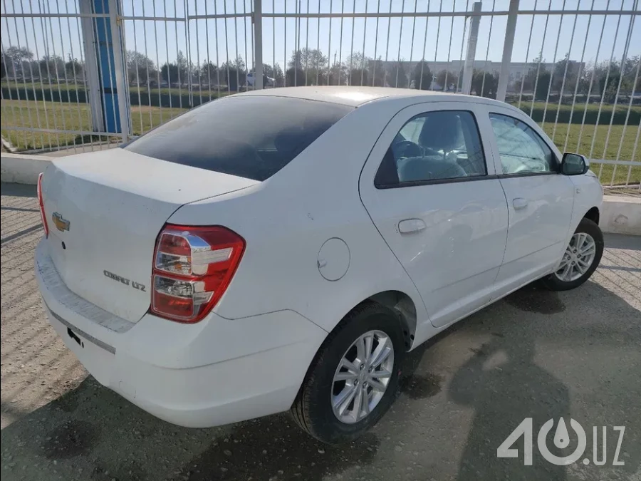 Chevrolet Uz Cobalt II