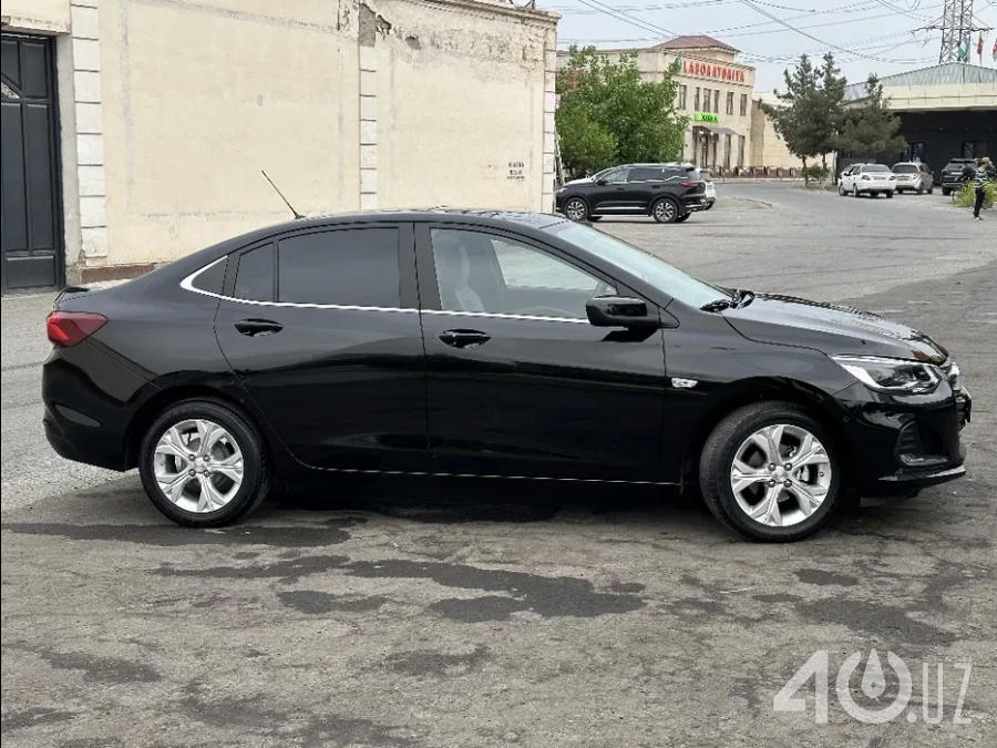 Chevrolet Uz Onix II